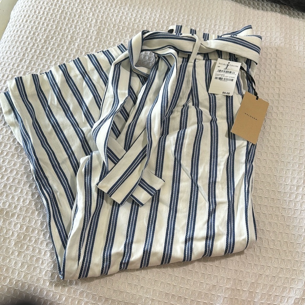 Halogen‎ NWT Boho chic Blue Izzy Striped Tie Waist Cropped Pants